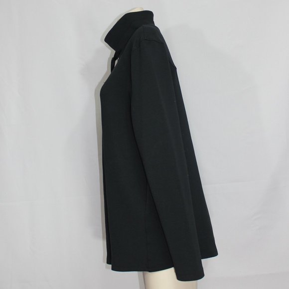 SPANX Black Air Essentials - Picture 5 of 9